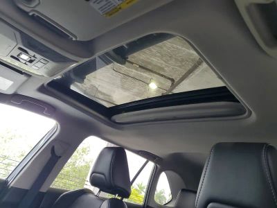 2021 Toyota RAV4 — photo 19 view
