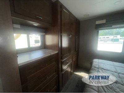 2019 Winnebago Outlook - Photo 9