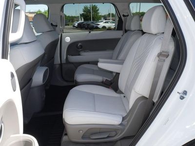 2026 Hyundai Palisade Hybrid — photo 30 view
