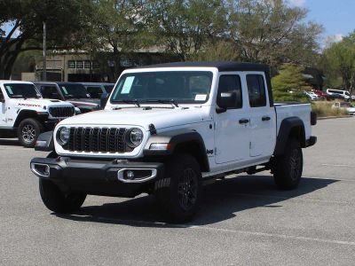 2026 Jeep Gladiator — detail view