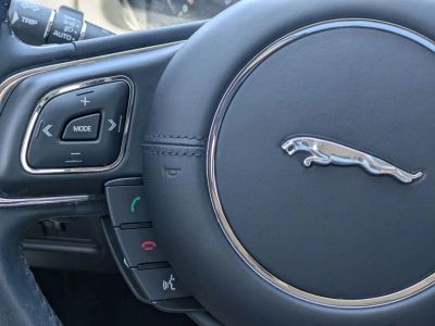 2019 Jaguar XJ - Photo 15