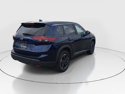 2025 Nissan Rogue — photo 7 view
