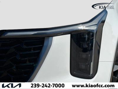 2026 Kia Sorento — photo 8 view