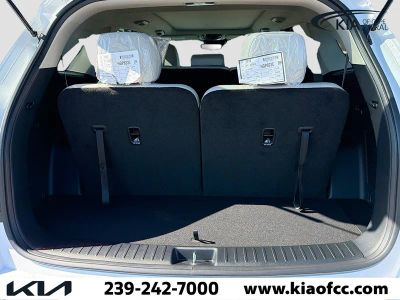 2026 Kia Sorento — photo 11 view