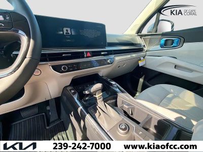 2026 Kia Sorento — photo 25 view