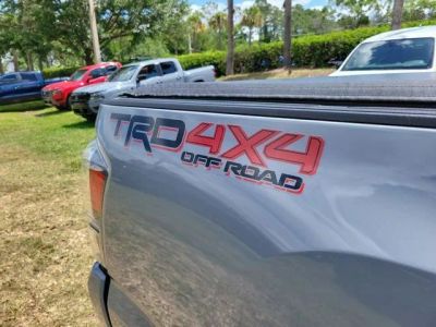 2020 Toyota Tacoma — photo 8 view