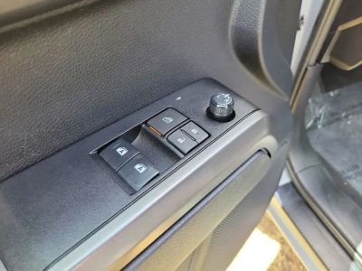 2020 Toyota Tacoma — photo 11 view