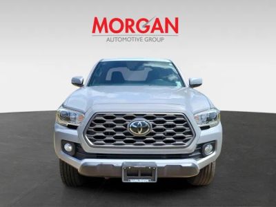 2020 Toyota Tacoma — detail view