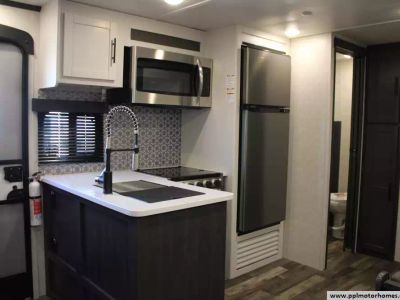 2023 Crossroads 33BHB — photo 19 view