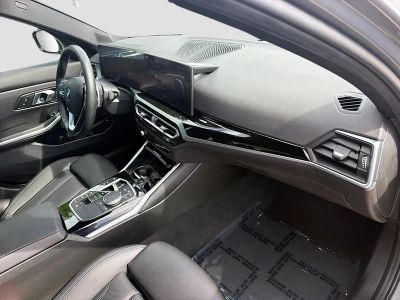 2024 BMW 3 Series — photo 30 view