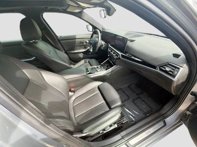 2024 BMW 3 Series — photo 29 view