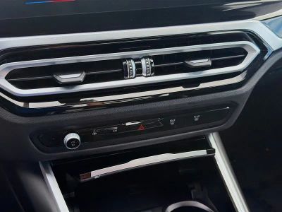 2024 BMW 3 Series — photo 12 view