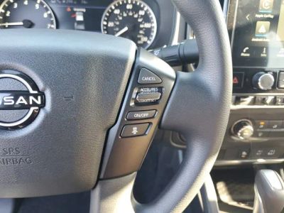 2026 Nissan Frontier — photo 12 view