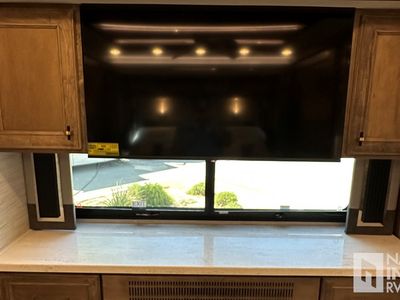 2026 Tiffin Motorhomes Allegro Bus - Photo 9