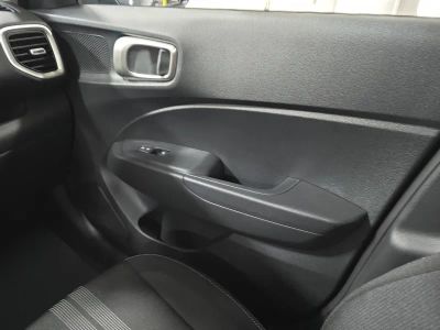 2026 Hyundai Venue — photo 21 view