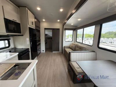2027 Forest River RV Cherokee Arctic Wolf — photo 25 view
