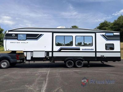 2027 Forest River RV Cherokee Arctic Wolf — detail view