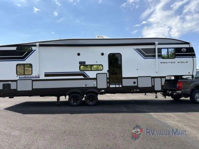 2027 Forest River RV Cherokee Arctic Wolf — photo 9 view