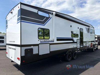 2027 Forest River RV Cherokee Arctic Wolf — photo 8 view