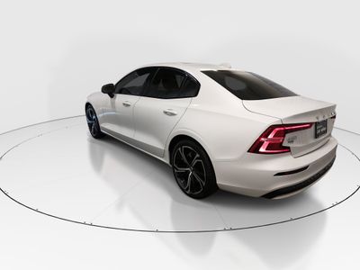 2024 Volvo S60 - Photo 5