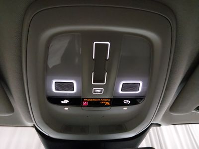 2024 Volvo S60 - Photo 20