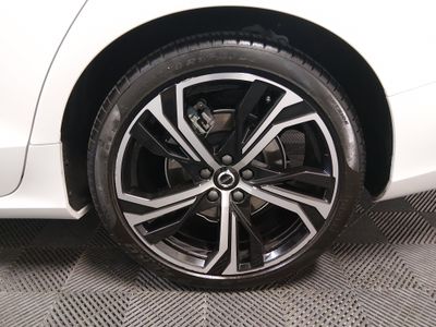 2024 Volvo S60 - Photo 10