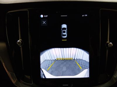 2024 Volvo S60 - Photo 16
