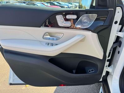 2023 Mercedes-Benz GLE — photo 18 view