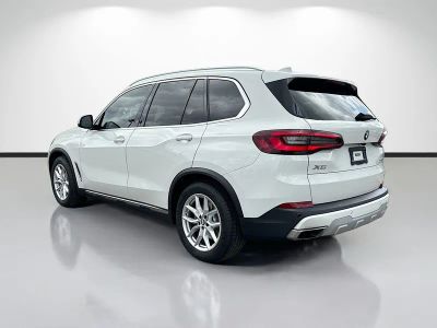 2021 BMW X5 — detail view