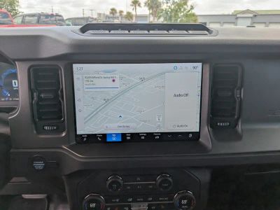 2025 Ford Bronco — photo 21 view