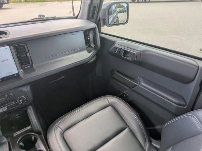 2025 Ford Bronco — photo 16 view