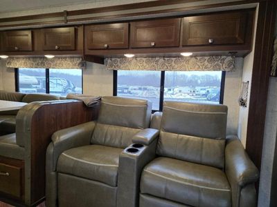 2018 Forest River RV Forester - Photo 7