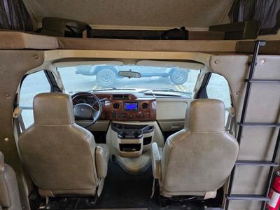 2018 Forest River RV Forester - Photo 5