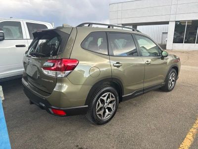 2023 Subaru Forester — detail view