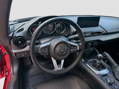 2024 Mazda MX-5 Miata — photo 20 view