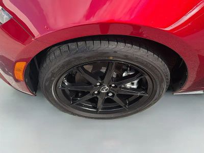 2024 Mazda MX-5 Miata — photo 32 view