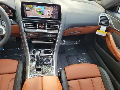 2026 BMW 8 Series — photo 8 view