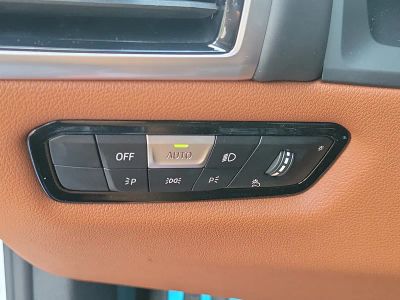 2026 BMW 8 Series — photo 22 view