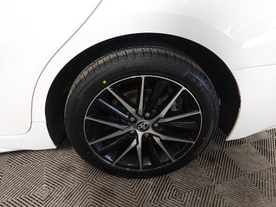 2024 Toyota Camry - Photo 10