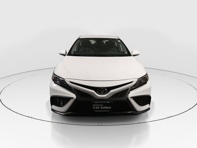 2024 Toyota Camry - Photo 2