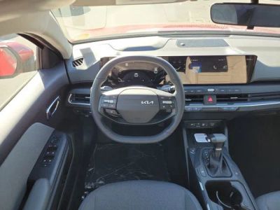 2025 Kia K4 — photo 22 view