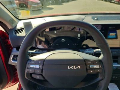 2025 Kia K4 — photo 13 view