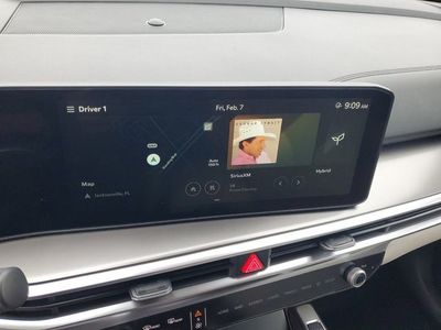2025 Kia Sorento Hybrid - Photo 15