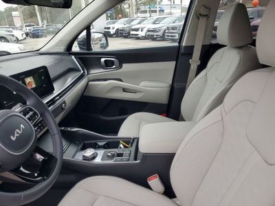 2025 Kia Sorento Hybrid - Photo 8
