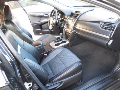 2013 Toyota Camry - Photo 11