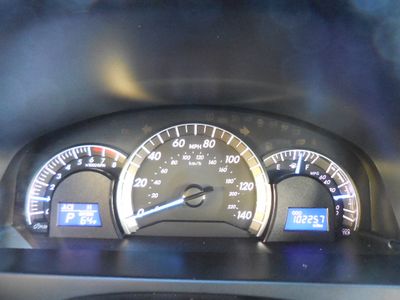 2013 Toyota Camry - Photo 23