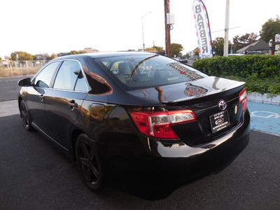 2013 Toyota Camry - Photo 5