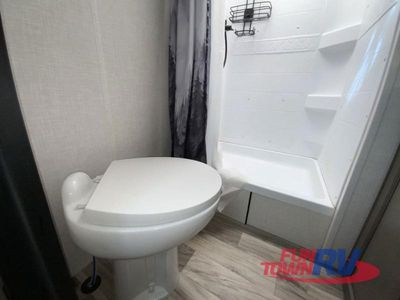 2024 Venture RV Stratus - Photo 24
