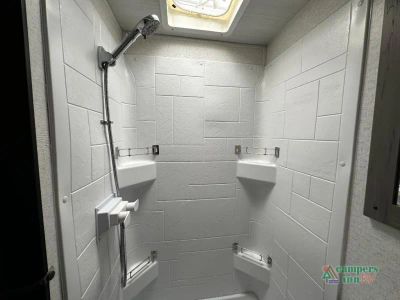 2024 Keystone RV Hideout — photo 34 view