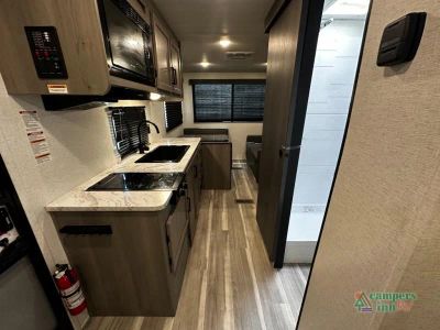 2024 Keystone RV Hideout — photo 17 view